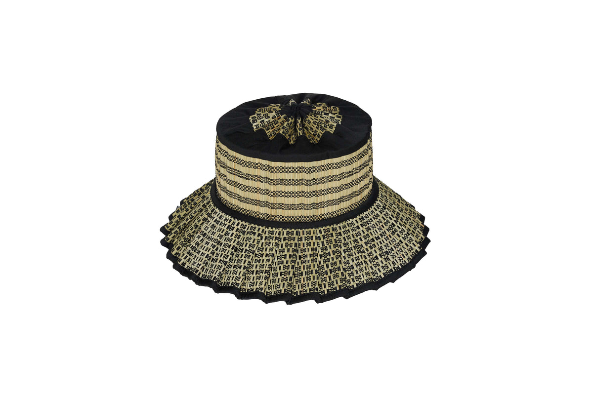 Atemporal | Sombrero Capri de lujo