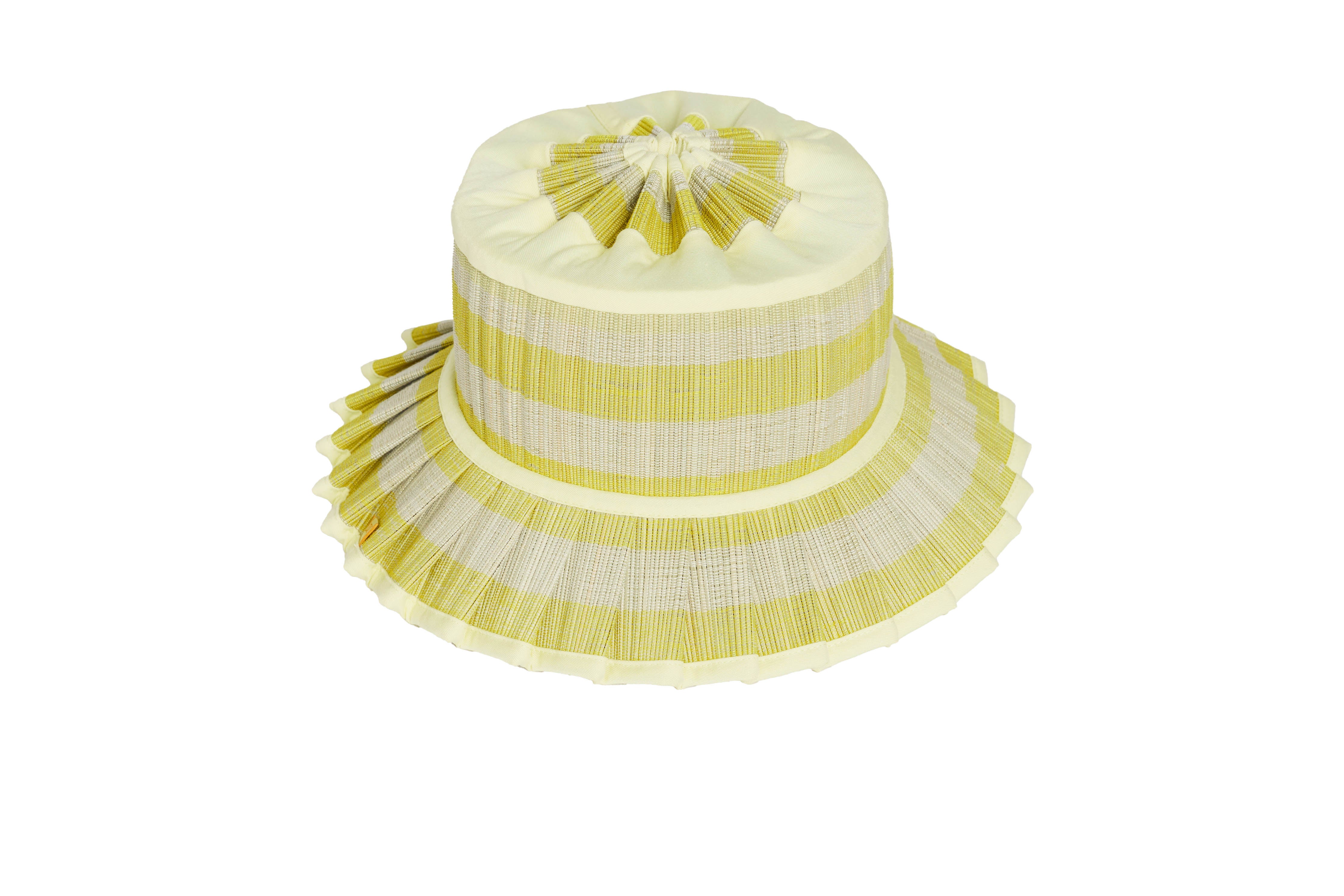 Roam Mini Capri Hat