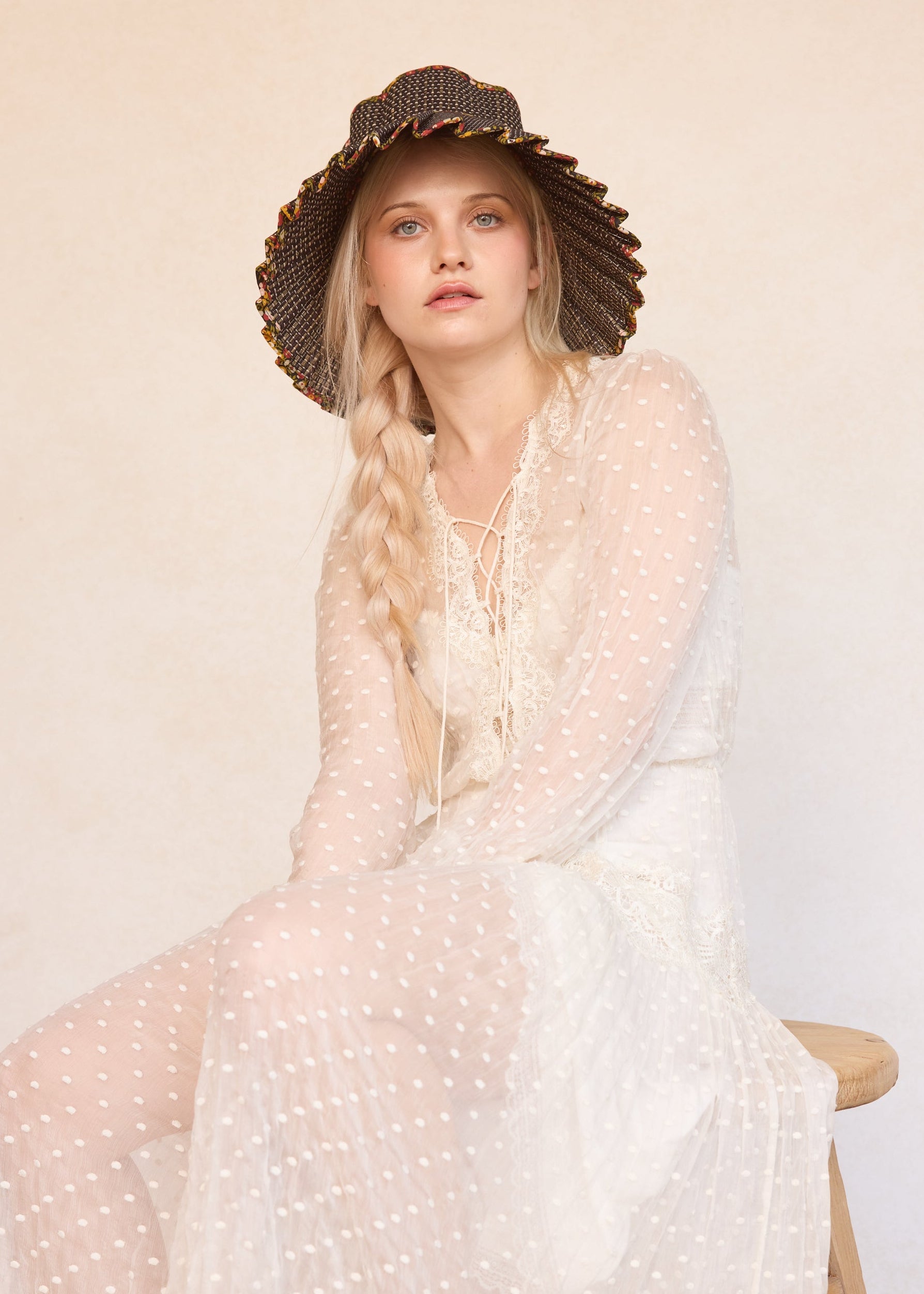 Romania | Garden Capri Hat