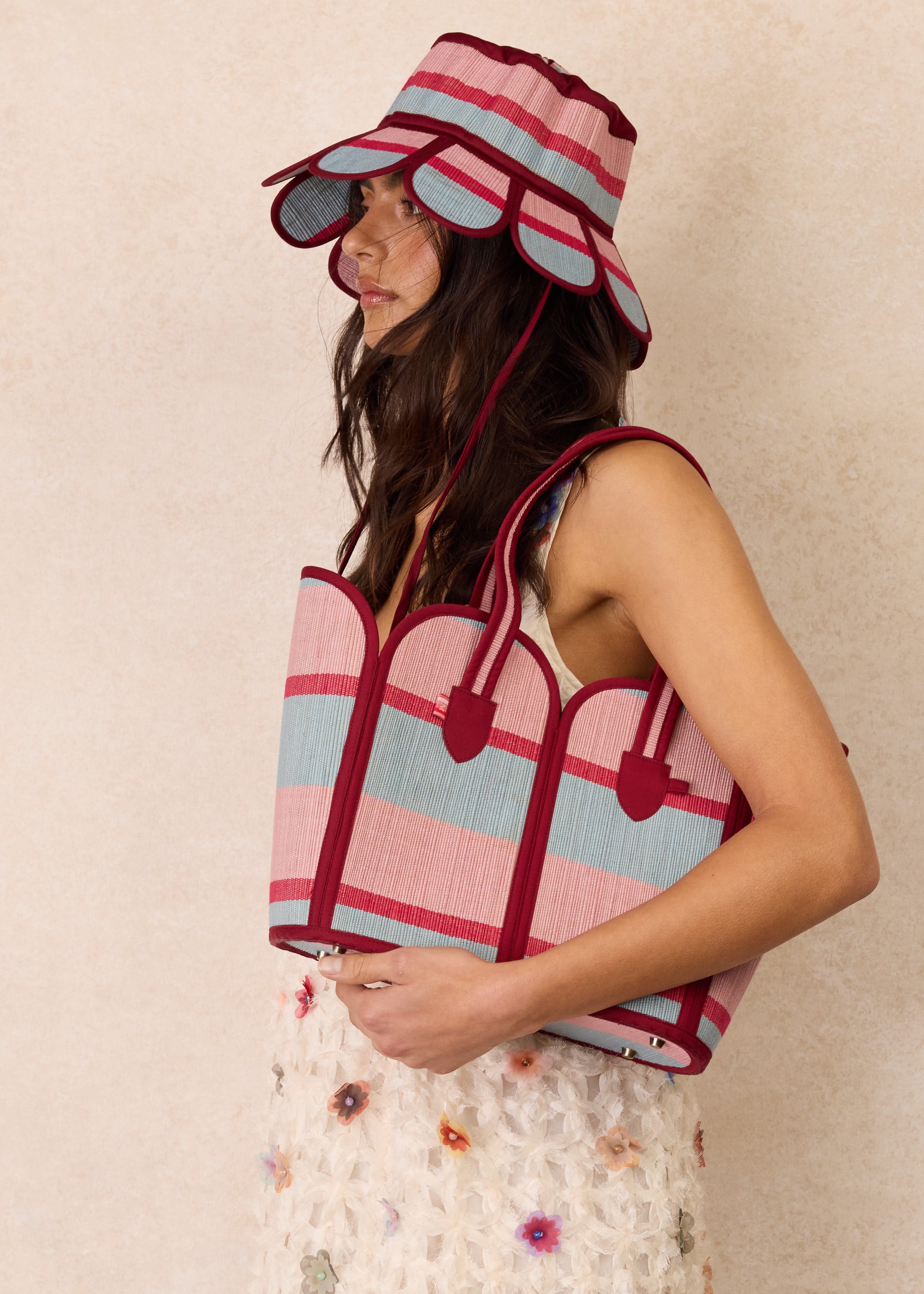 Escape Vacation Tote