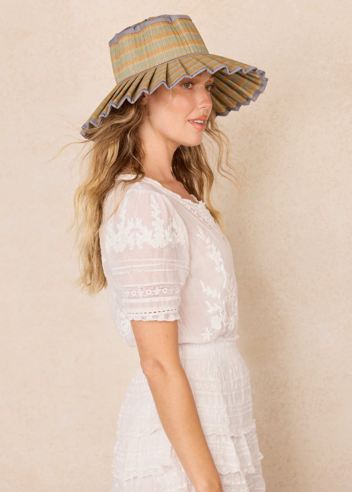 Idle | Island Capri Hat