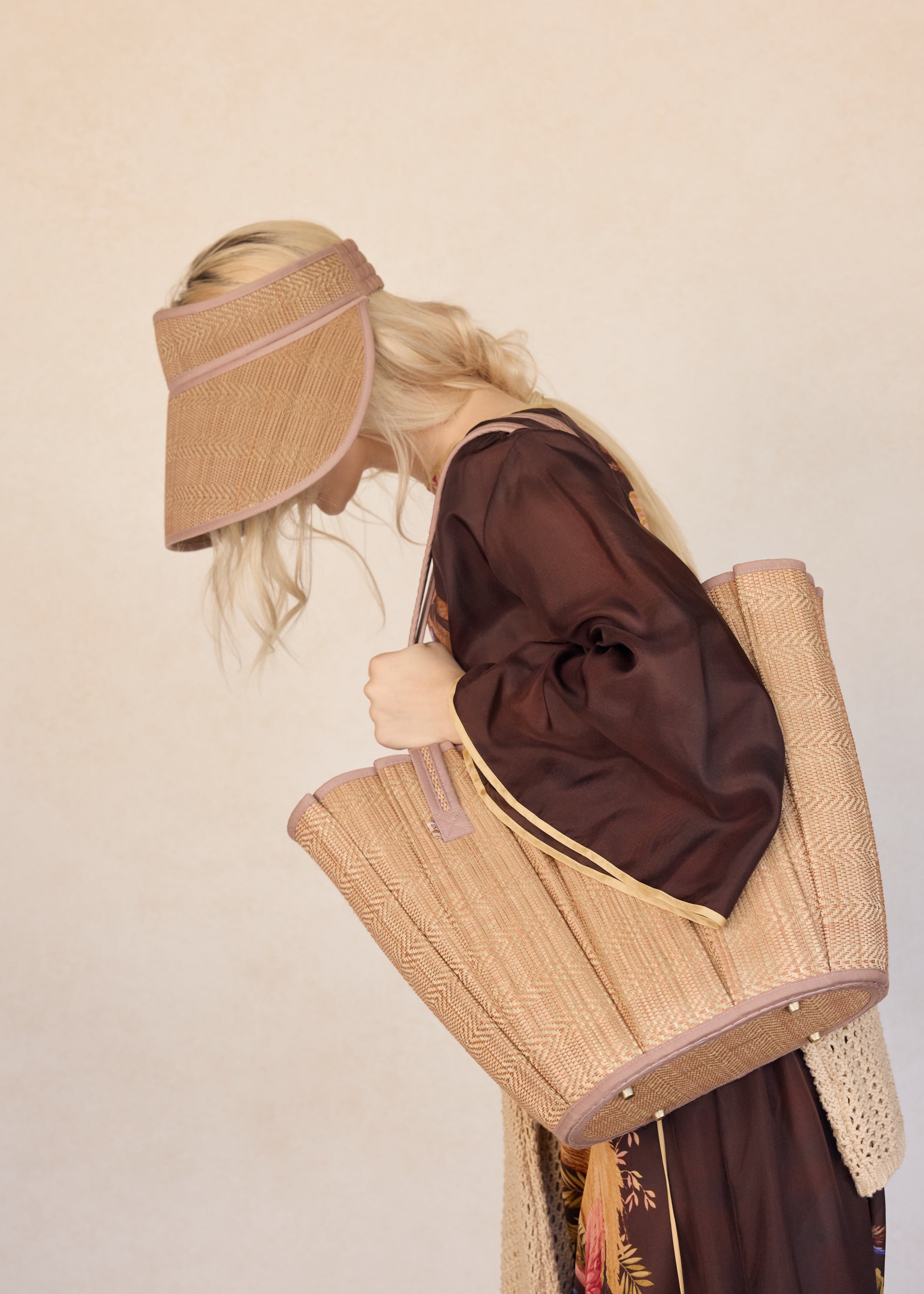 Flores Bungalow Midi Tropez Tote