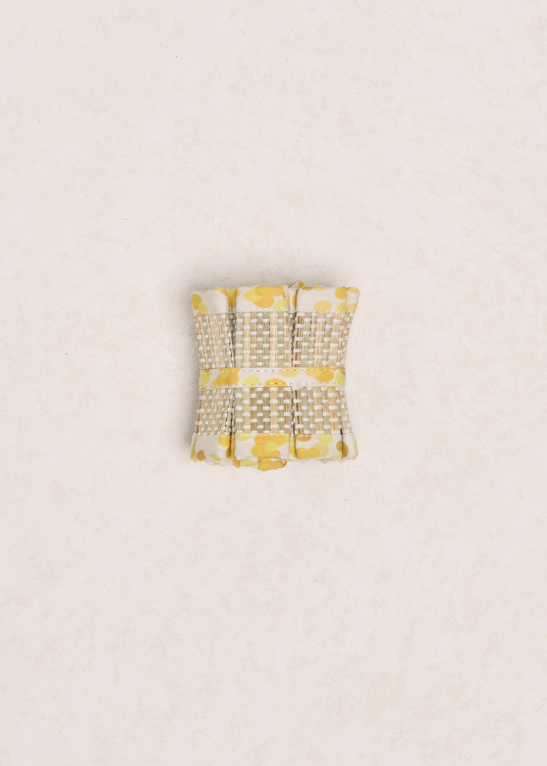 Golden The Social Set Napkin Rings