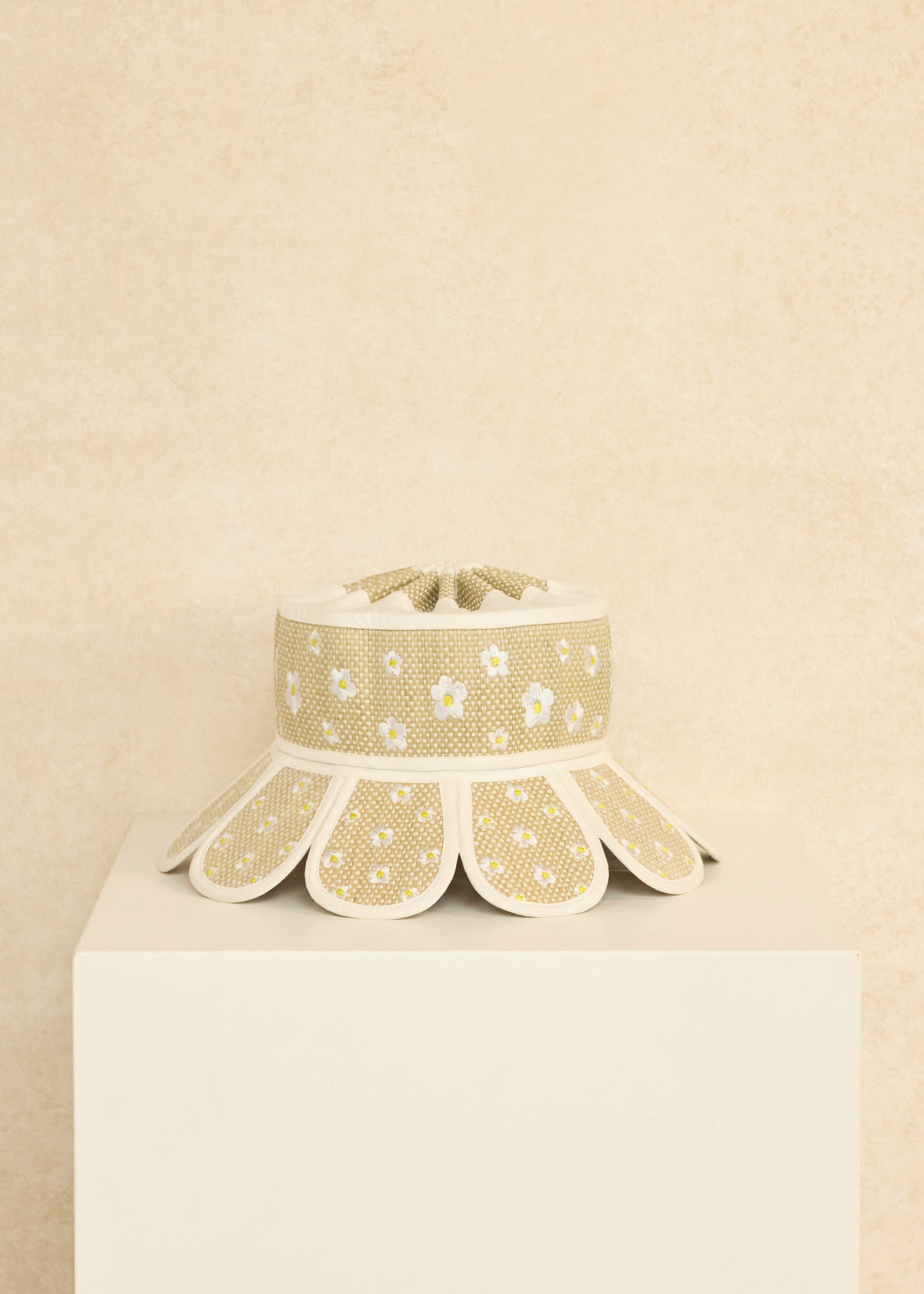 Daisy Chain | Garden Manhattan Hat