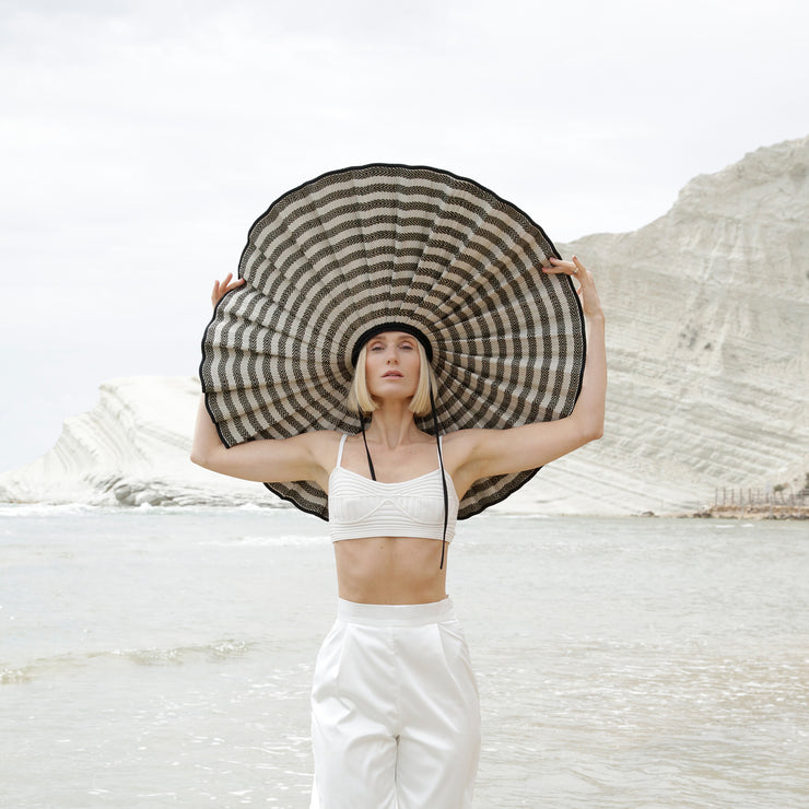 Burano Canopy Hat