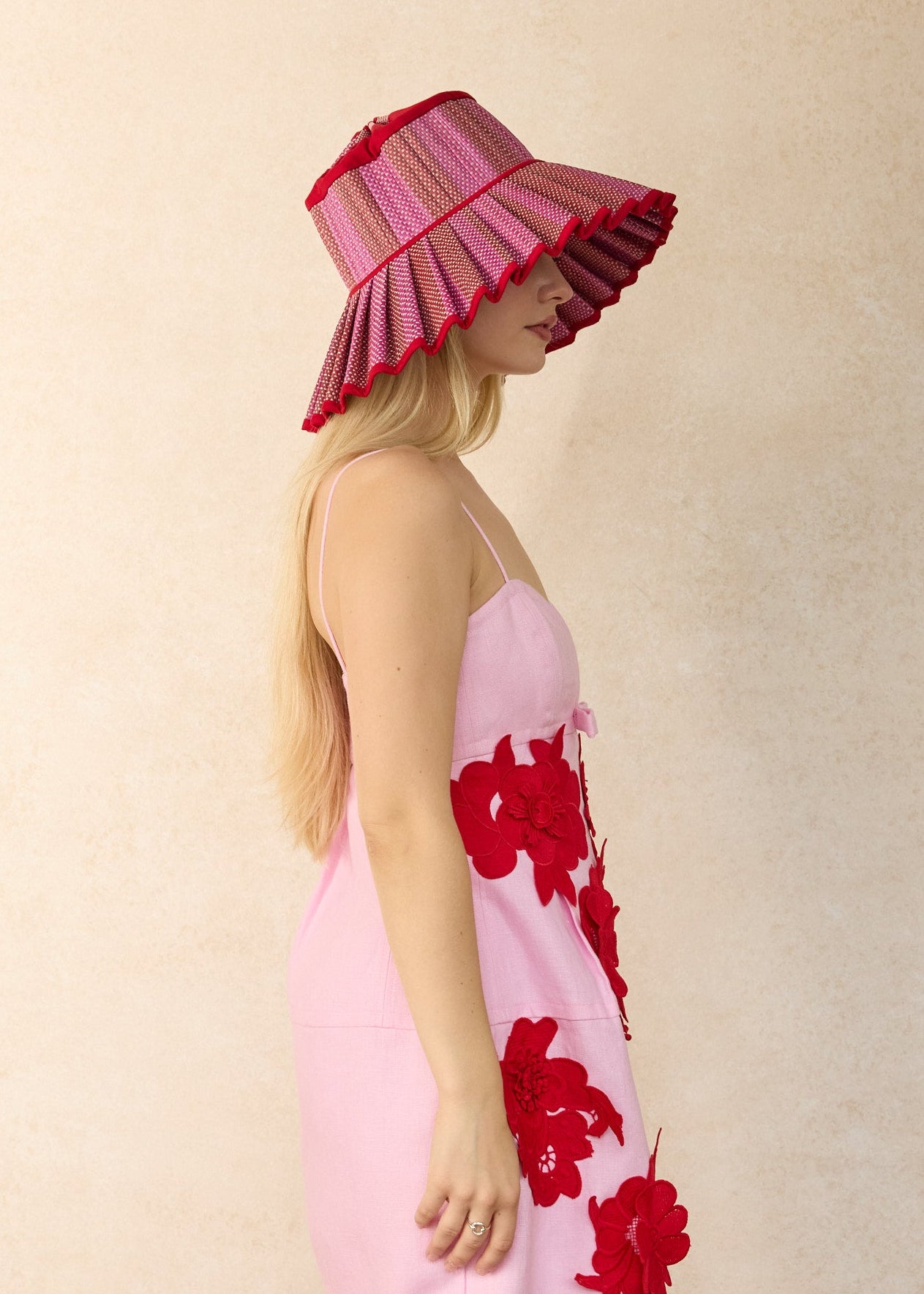Love Heart | Berry | Island Capri Hat