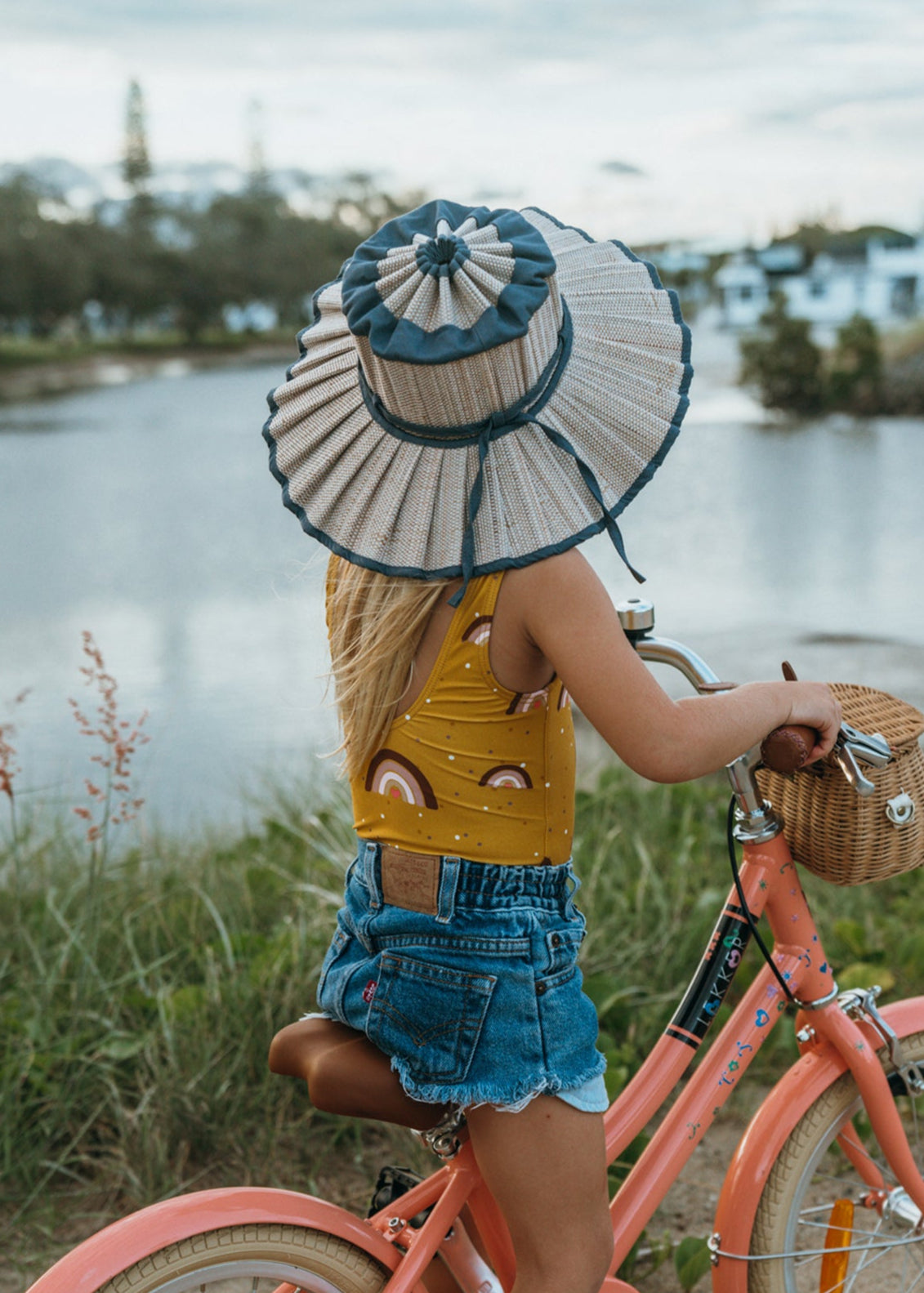 Sea Side Capri Child Hat