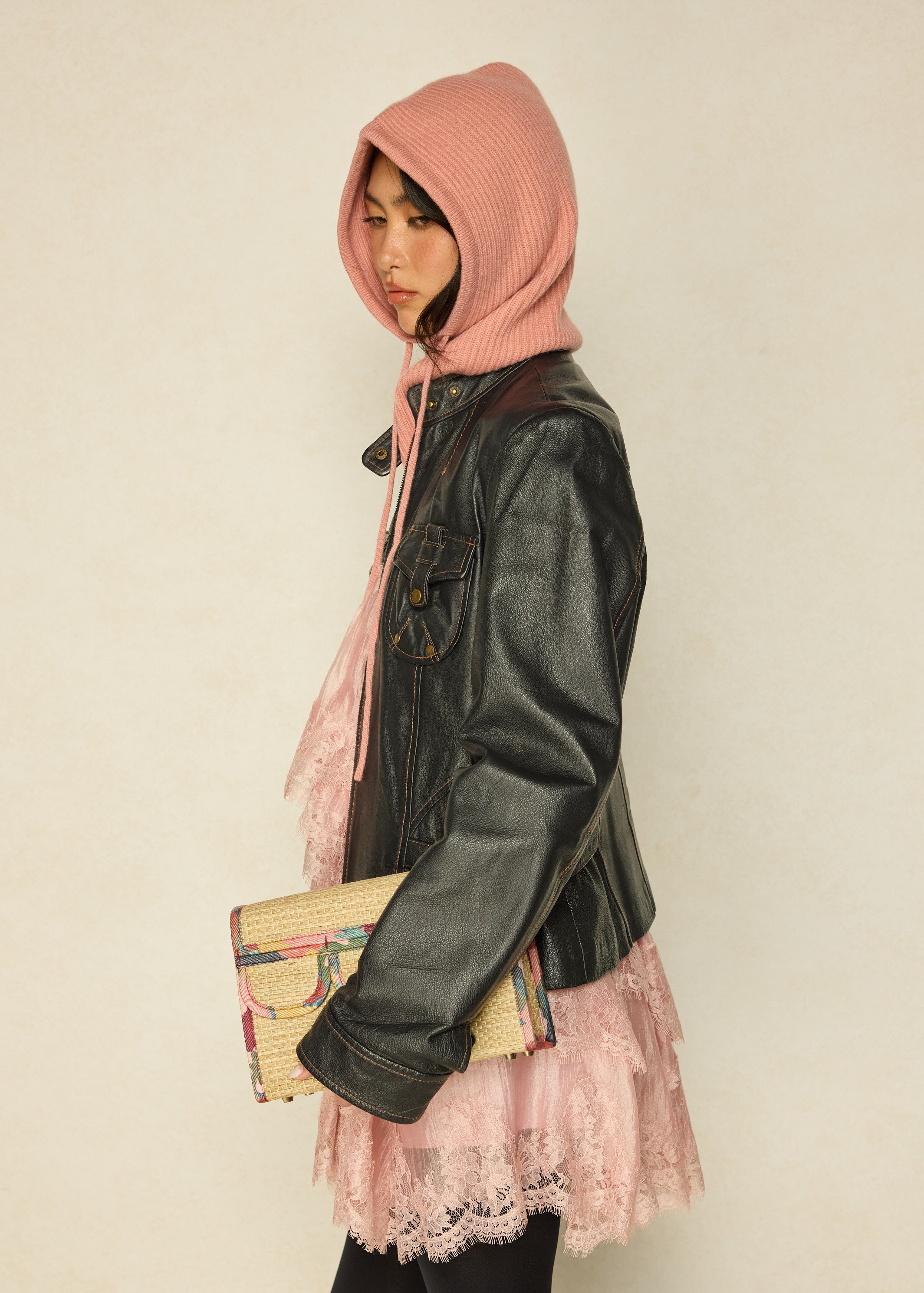 Chalet | Ice Skate Hood