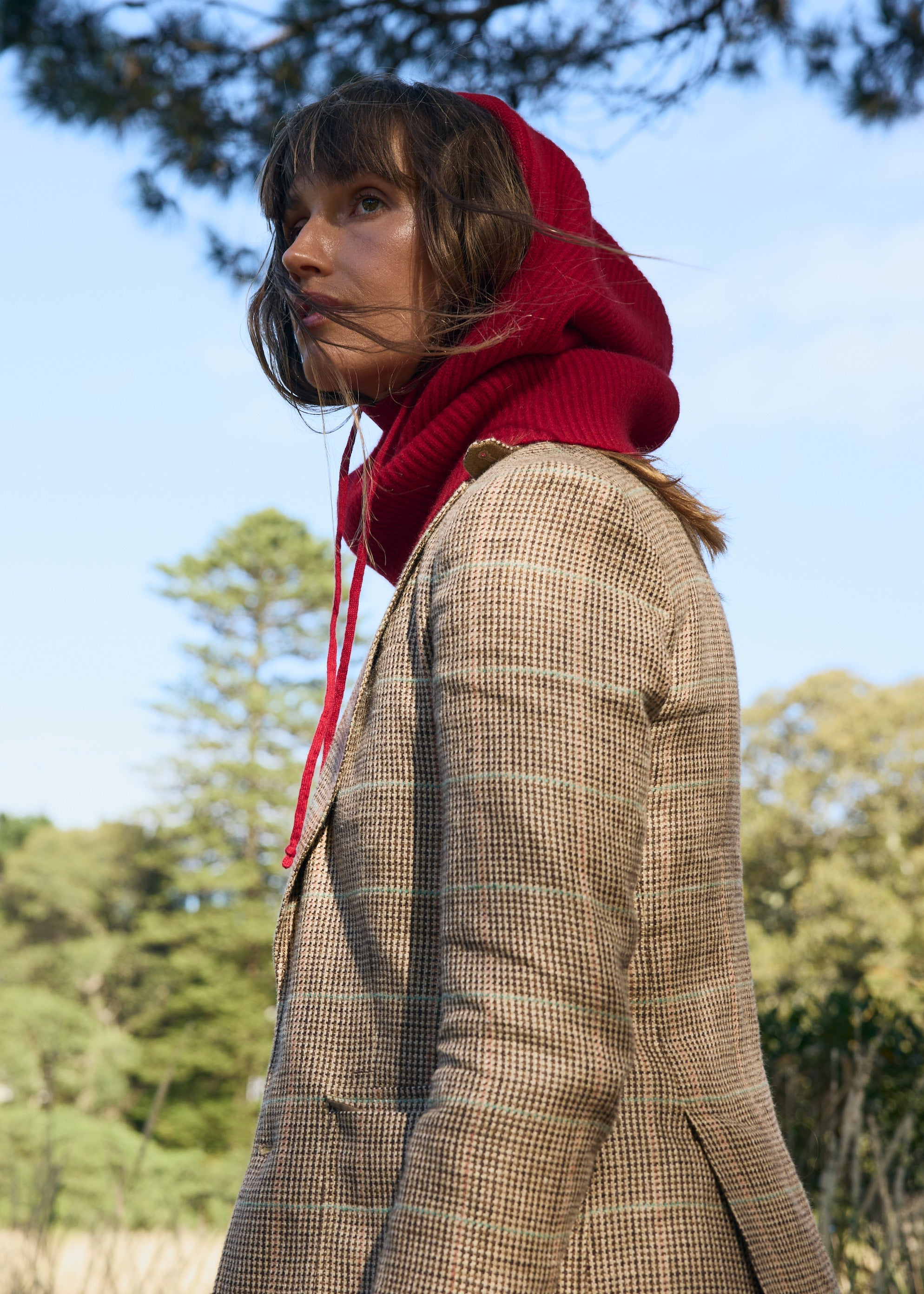 Chilli Red | Ice Skate Hood