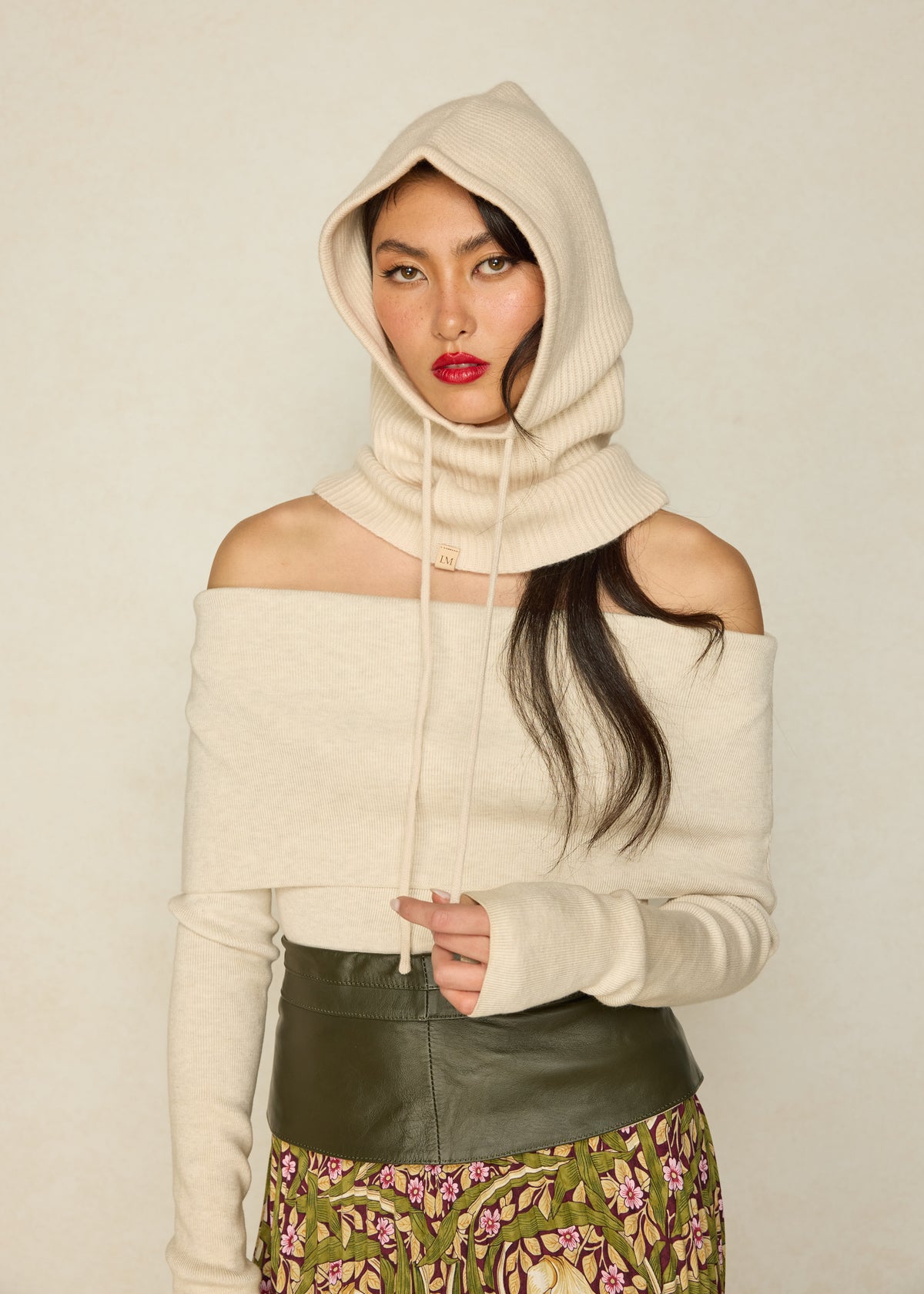Tumbled Stone | Ice Skate Hood