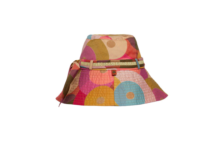 Vacation | Rainbow | Garden Lyon Bucket Hat