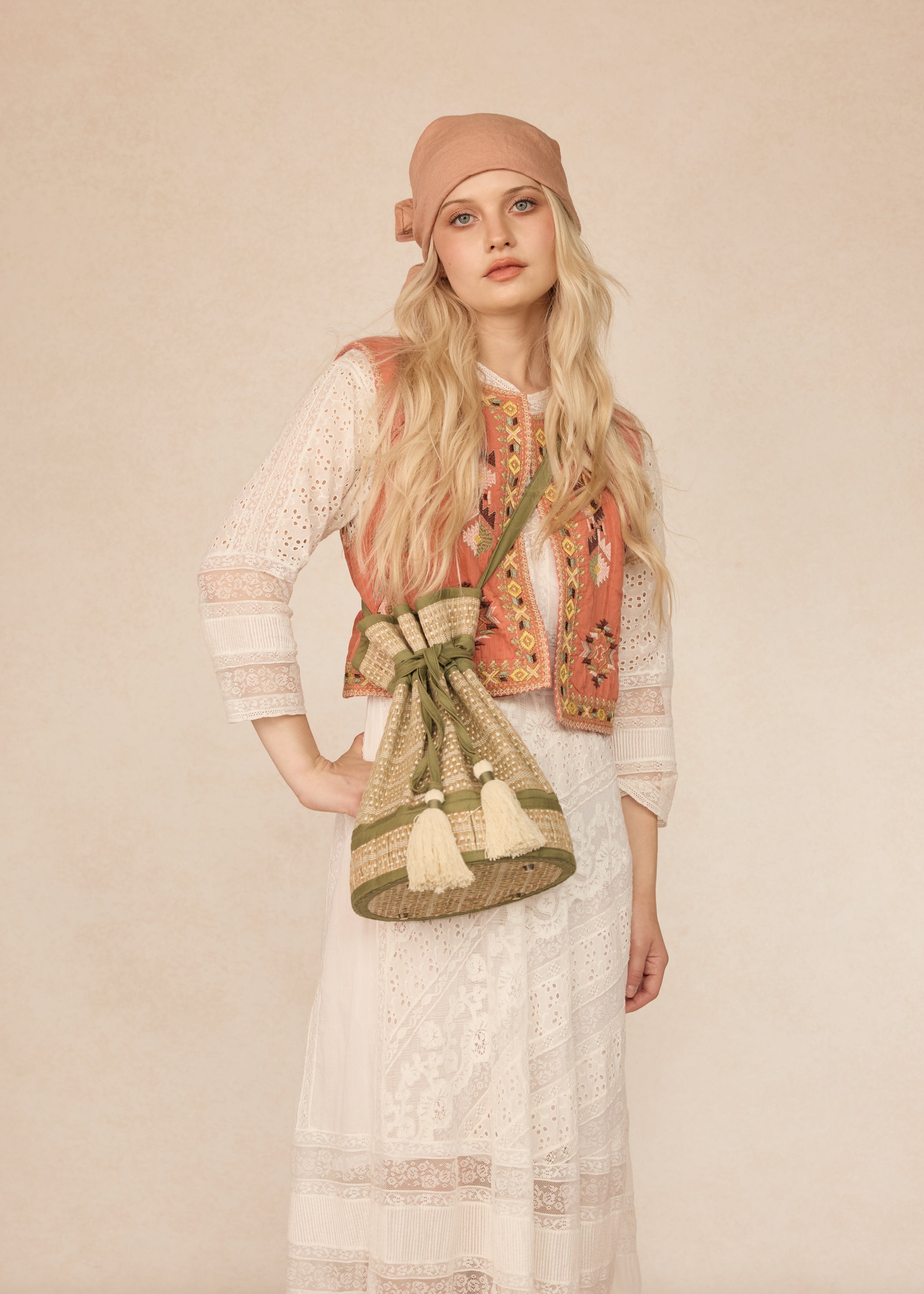 Gili Islands Midi Leisure Tote