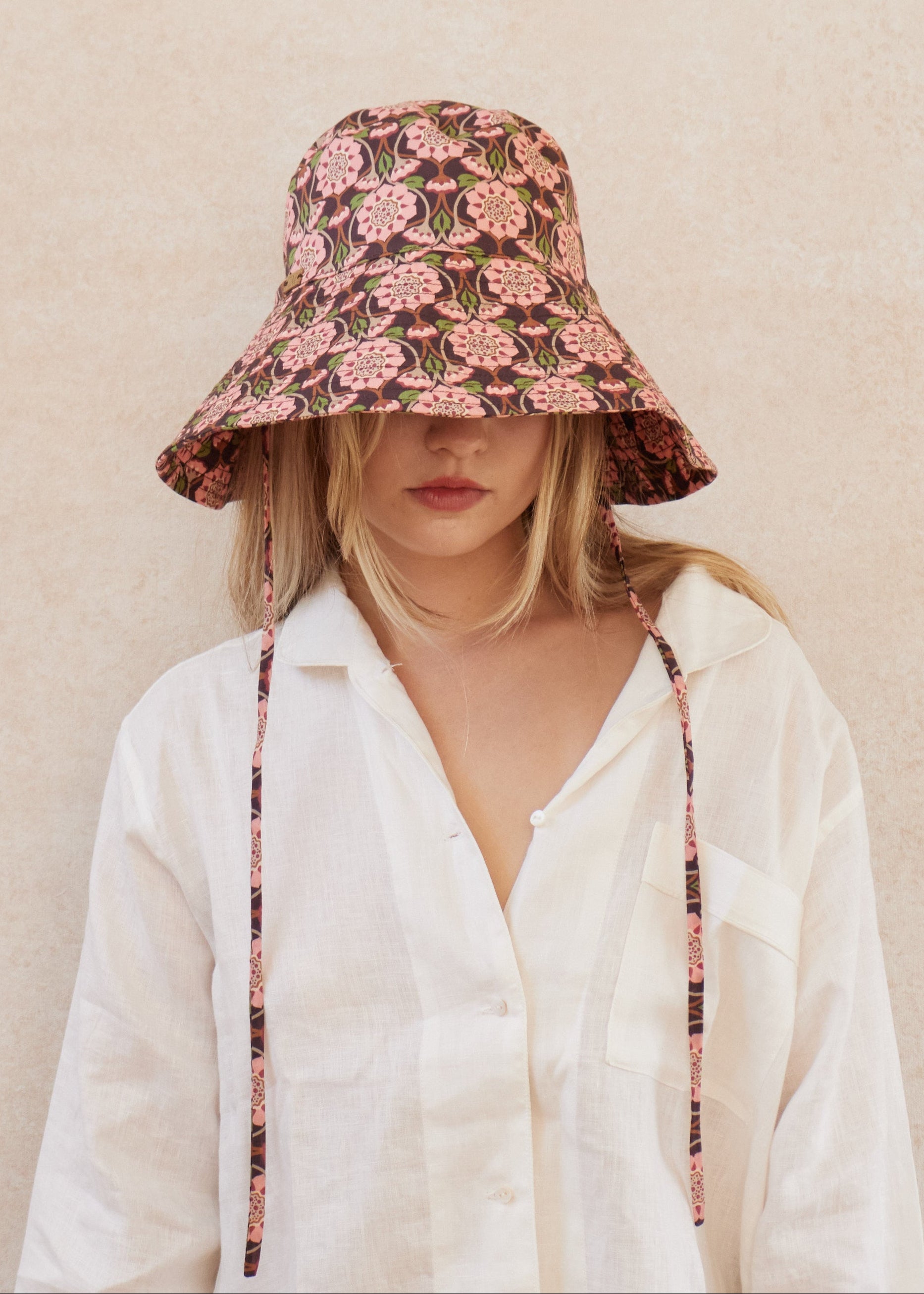 Oradea | Garden Portugal Bucket Hat