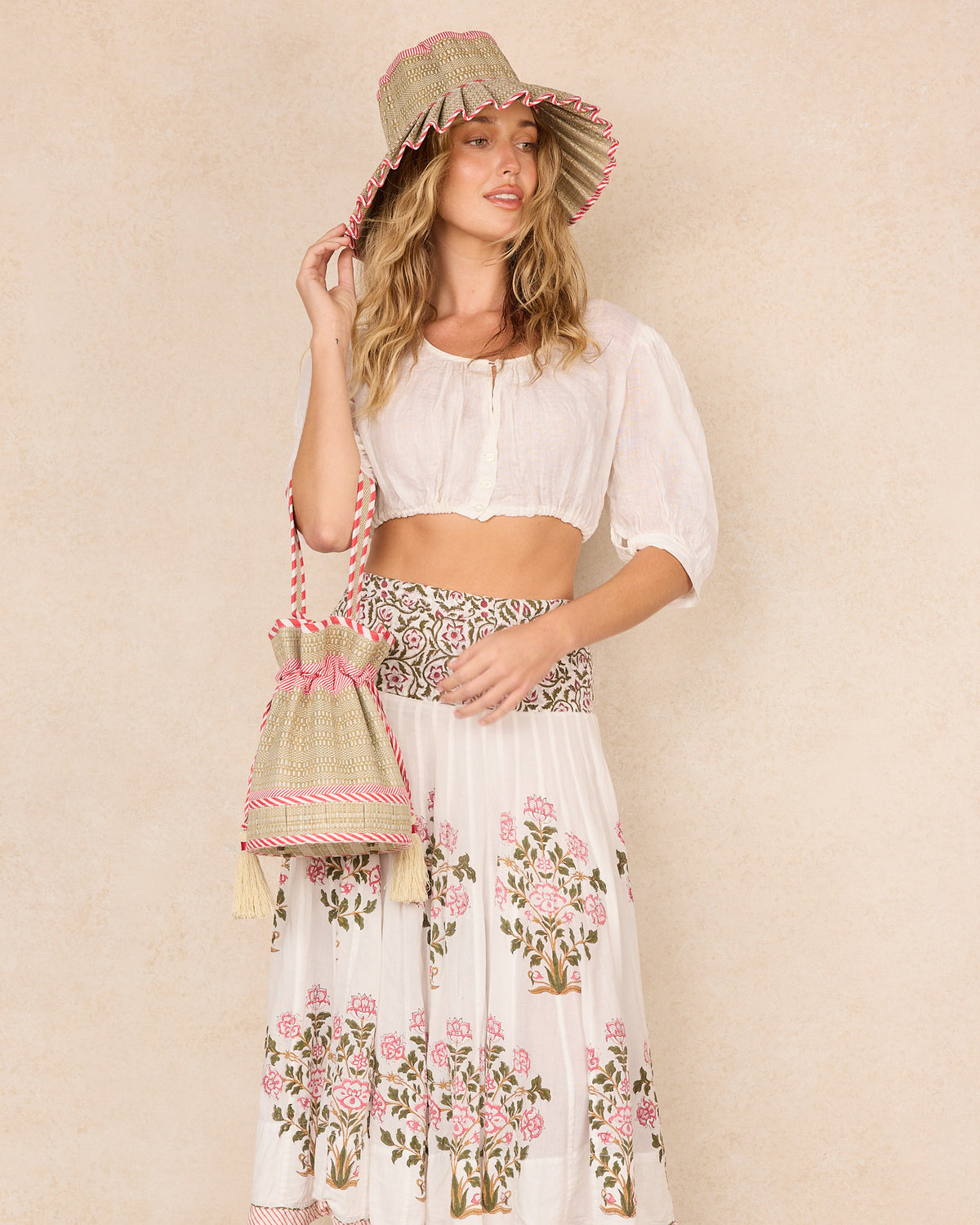 Rayas de Cereza | Sombrero Capri de Lujo